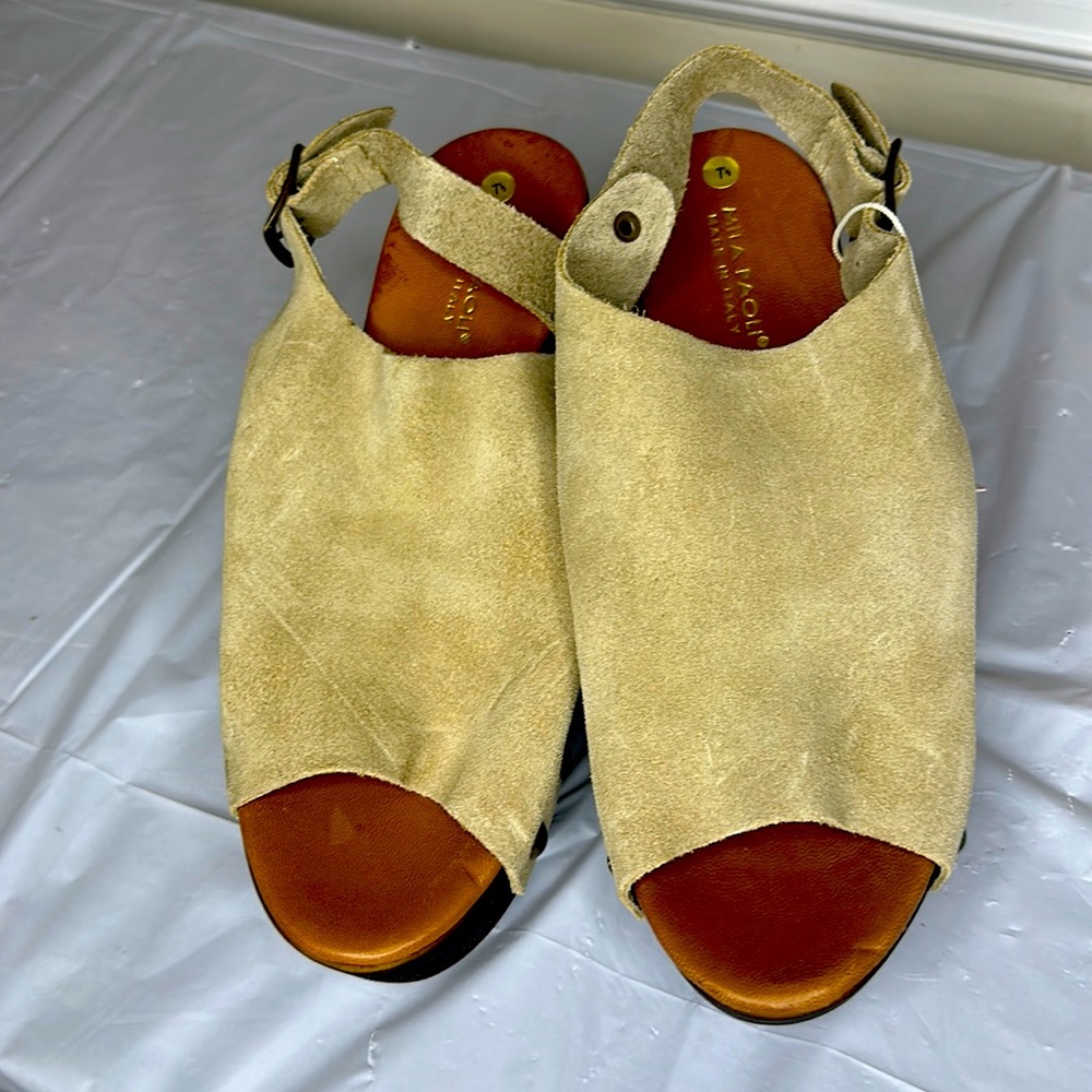 mila paulo beige suede pump shoes 7.5